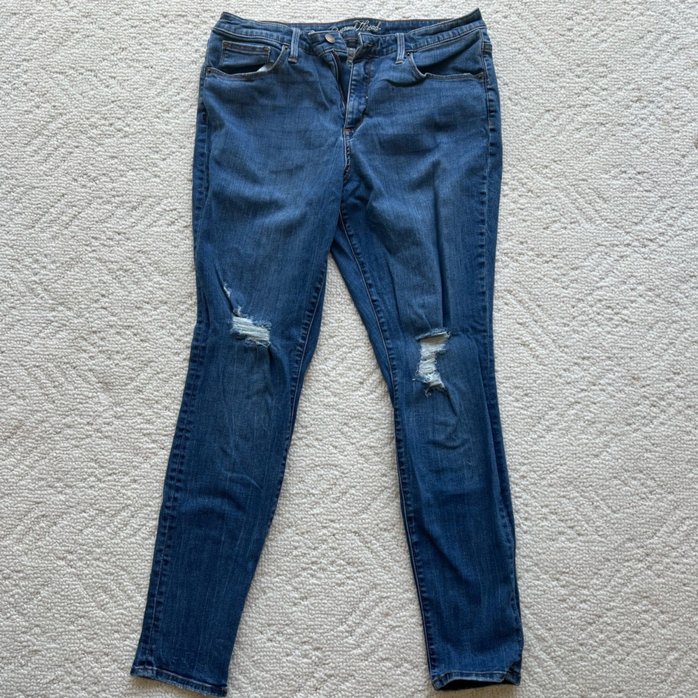 Distressed High-rise Skinny Jeans